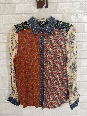 NATURAL LIFE Blue Patchwork Floral Button-Up size small Top #3086
